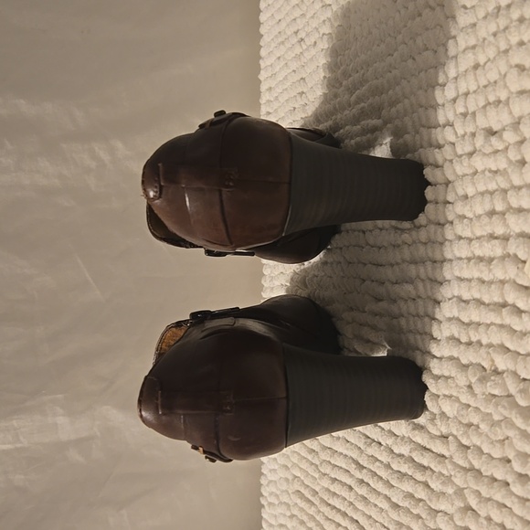 Clarks Bendables Leather Heeled Shooties Siize 9 - Picture 4 of 10